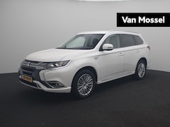 Mitsubishi Outlander - 2.4 PHEV Intense | 1e-Eigenaar | Leder/Alcantara | Navi | Camera | Led Koplampen | Afneemb