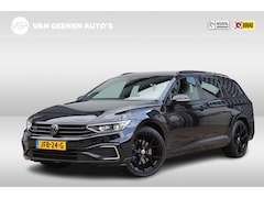 Volkswagen Passat Variant - 1.4 TSI 204Pk PHEV GTE Highline All-Black | Leder/alcantara | Zwarte hemel | IQ-Light