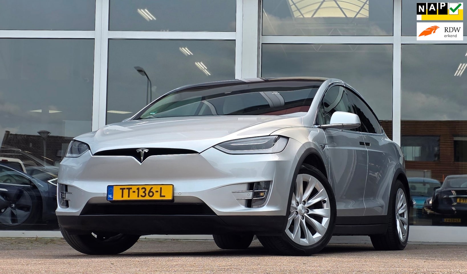 Tesla Model X - 100D 5p SOH 92% Premium Connectivity Trekhaak - AutoWereld.nl