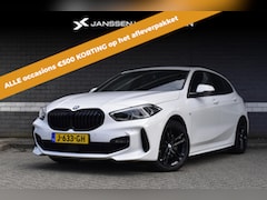 BMW 1-serie - 118i High Executive / M-Sport / Automaat / Stuur+Stoelverwarming / Trekhaak / Navigatie