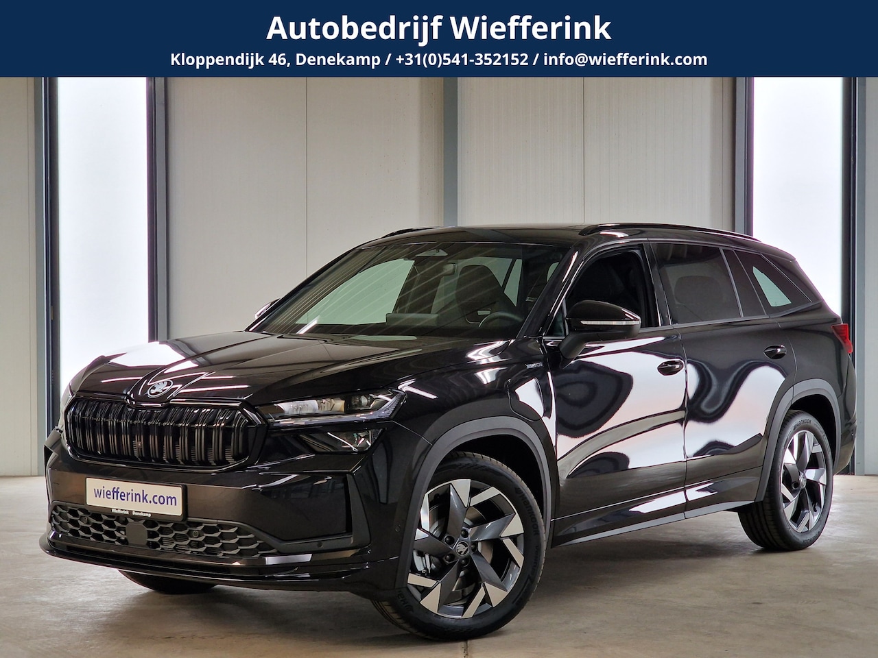 Skoda Kodiaq - 1.5 TSI PHEV Sportline Businesss 204pk | Panodak | Trekhaak | 360 camera | Light & View | - AutoWereld.nl