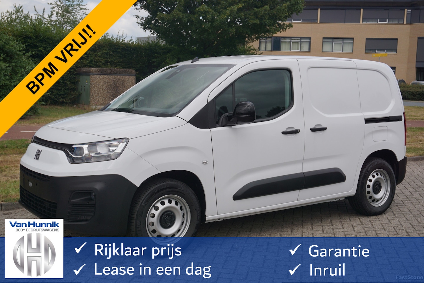 Fiat E-Doblo - L1 50 kWh Plus BPM VRIJ Climate, Navi, Camera, Betimmering, 2x Schuifdeur!! NR. J290* - AutoWereld.nl