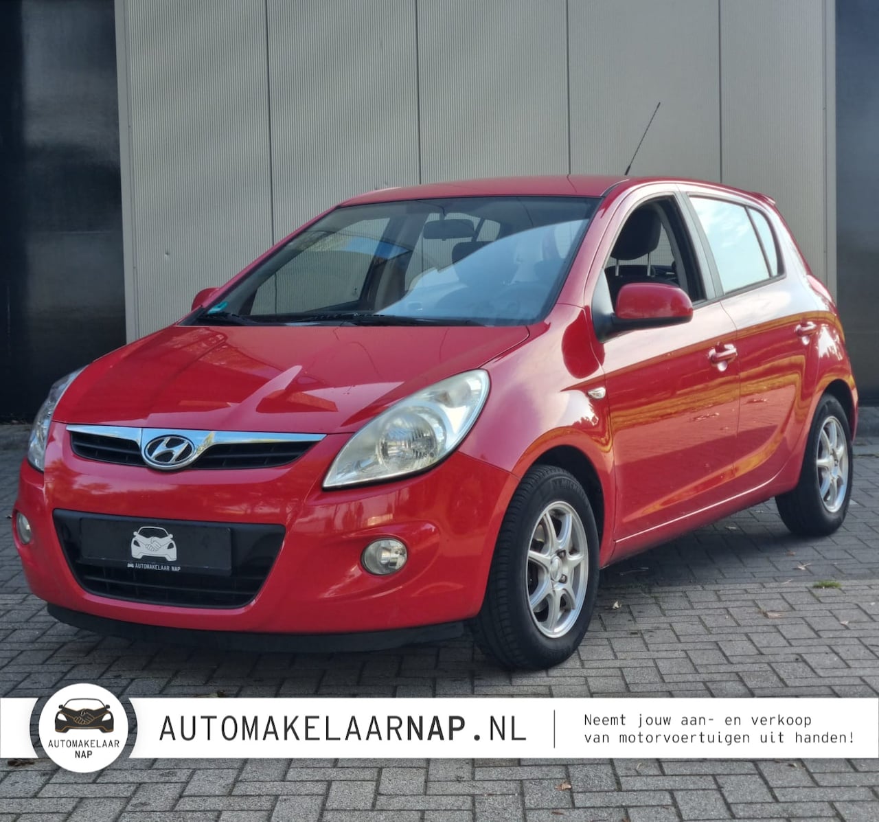 Hyundai i20 - 1.4i DynamicVersion / Trekhaak / Onderhoudsbeurt / LM-velgen / - AutoWereld.nl