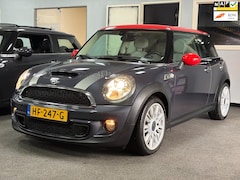 MINI Cooper S - 1.6 | speciale uitvoering | Leder | H&K | 17” LMV |