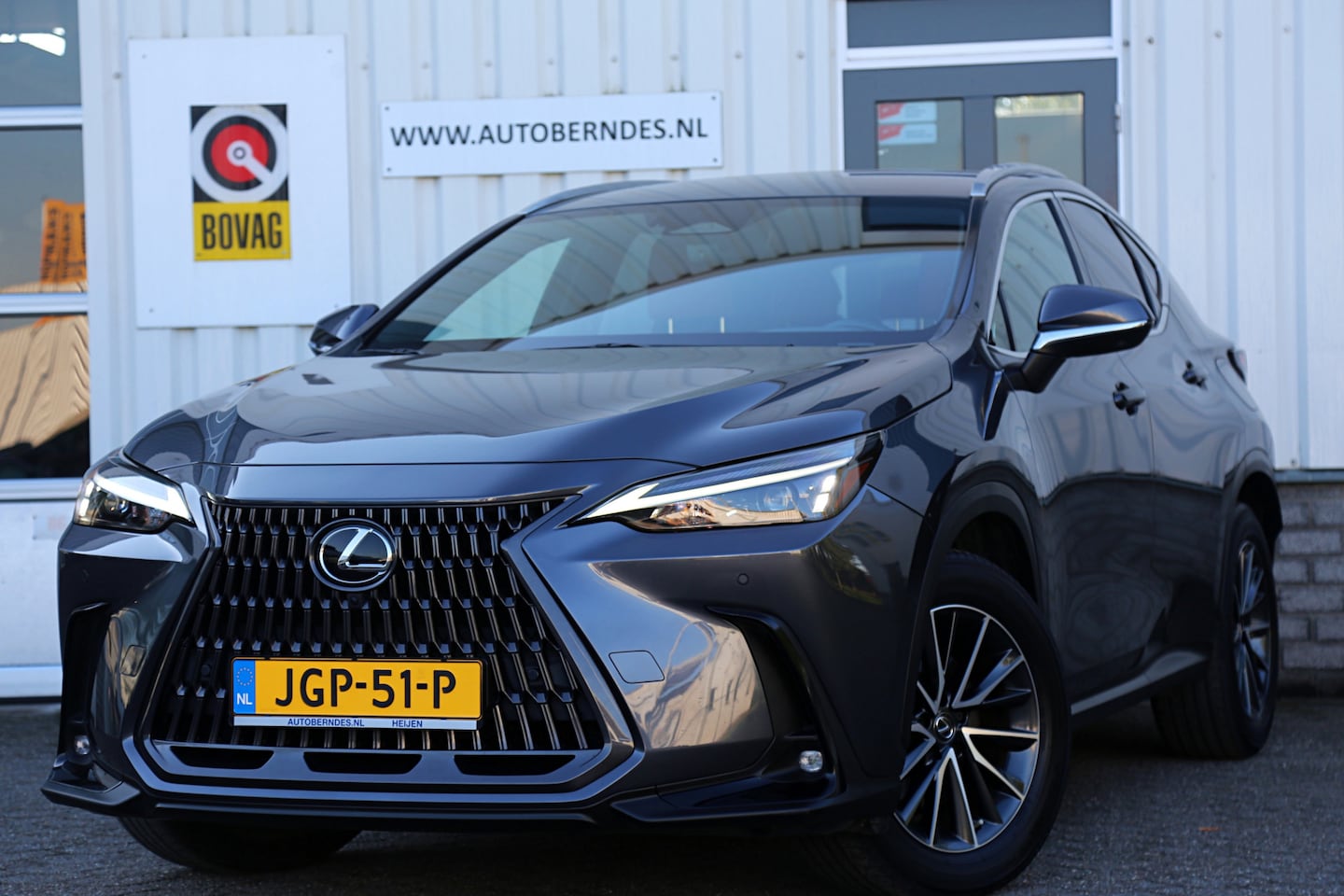 Lexus NX - 350h*Fabrieksg.t/m06-2032!*1ste Eig.*Perfect Lexus Onderh.*BTW*ACC/360Camera/Stoelverw./St - AutoWereld.nl