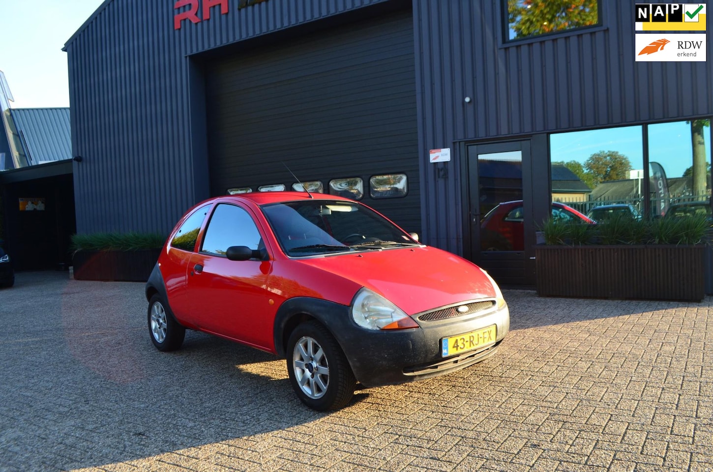 Ford Ka - 1.3 Futura | Airco | Stuurbekrachtiging - AutoWereld.nl