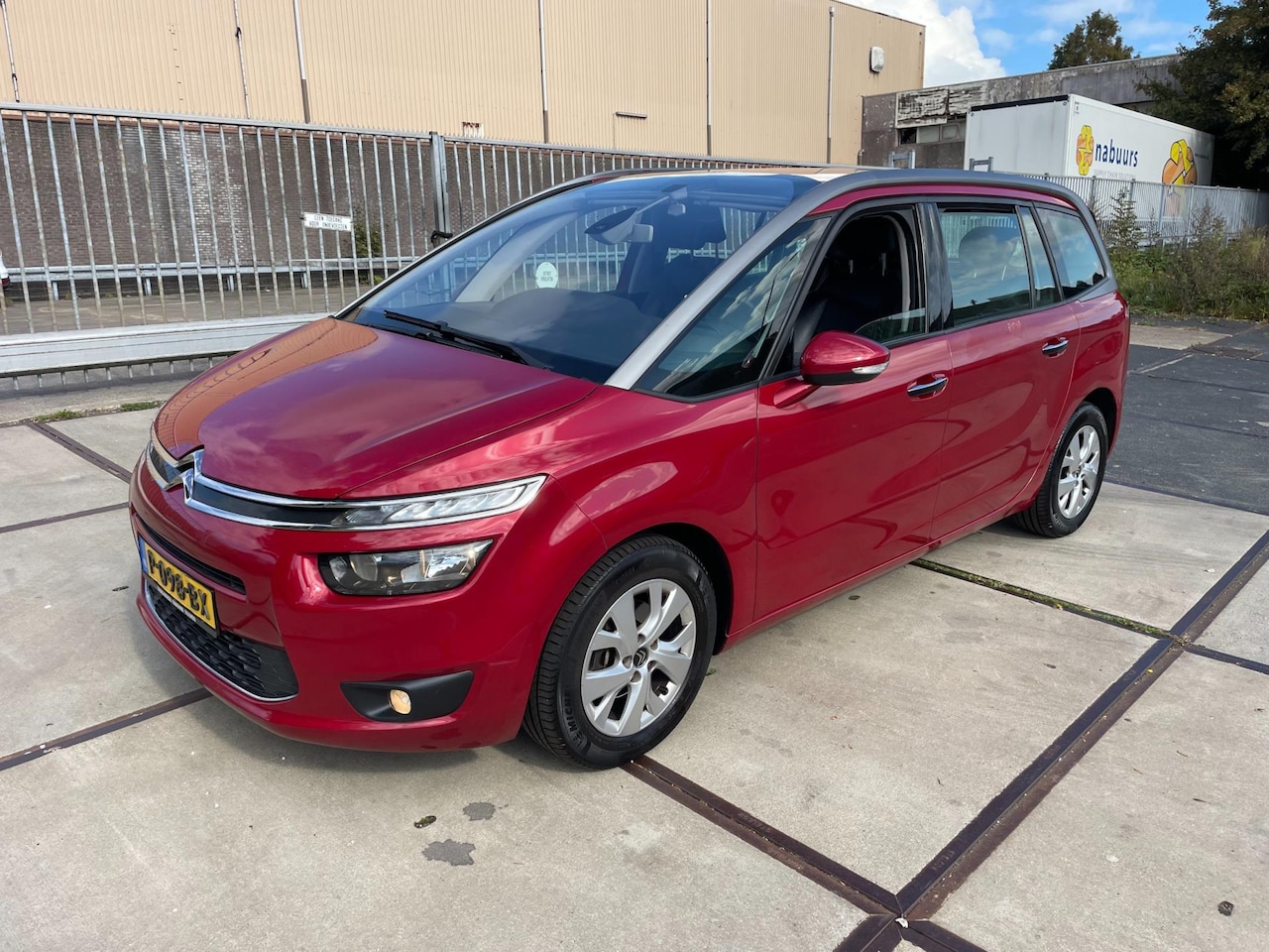 Citroën Grand C4 Picasso - 1.6 BlueHDi Intensive!AUTOMAATBAK IS GOED!APK:2-2026!COOL AIRCO!NAVIGATIE!PARKEERSENSOR!EU - AutoWereld.nl