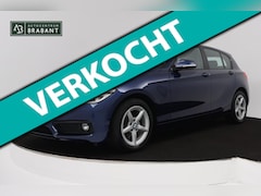BMW 1-serie - 118i Corporate Lease Executive (PARKEERSENSOREN, NAVIGATIE, CRUISE CONTROL, AUTOMAAT, NL-A