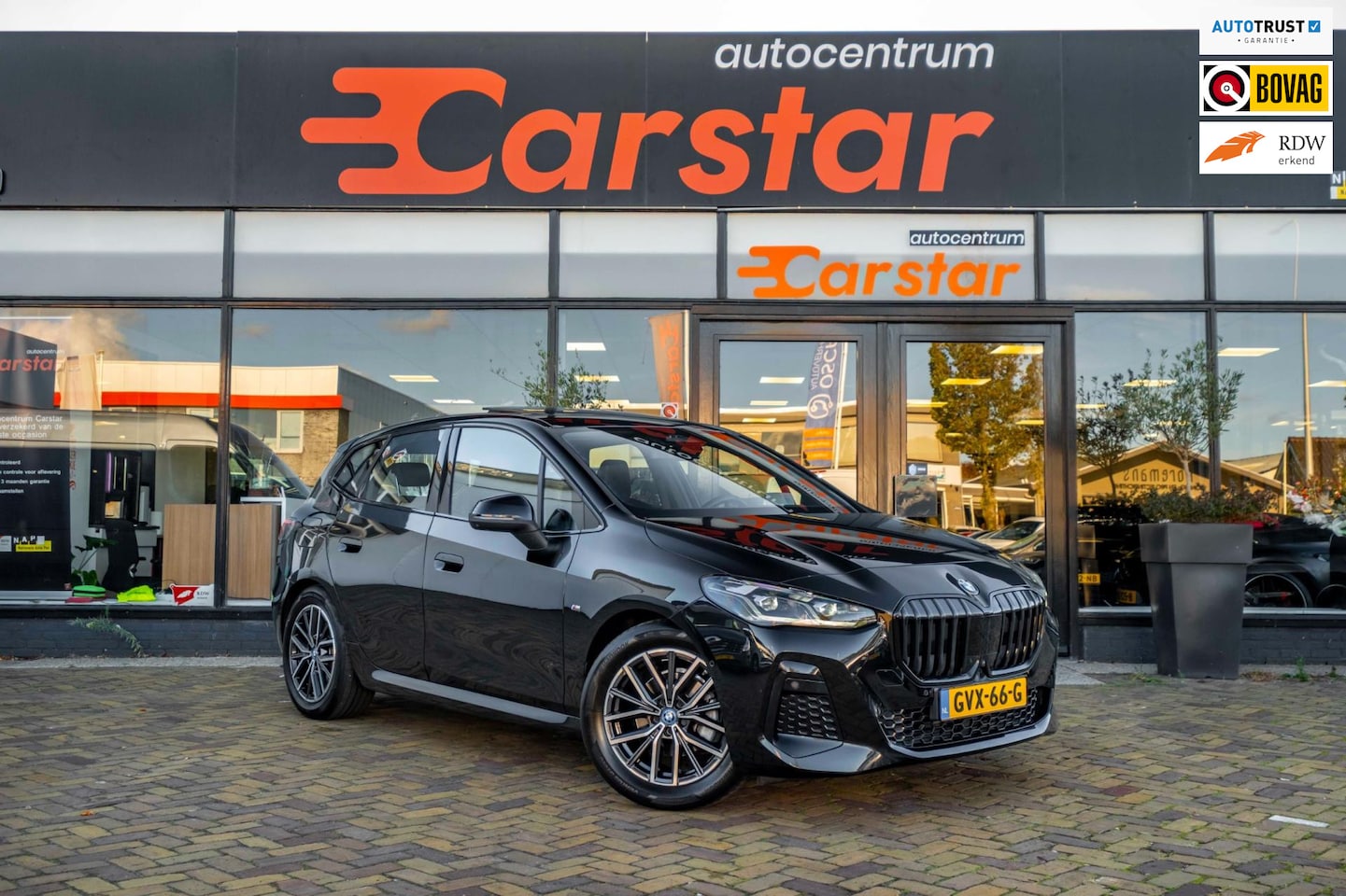 BMW 2-serie Active Tourer - 220i|M-Sport|Panoramadak|Trekhaak|Harmon.Kardon - AutoWereld.nl