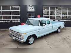 Ford F100 - supercab 5, 9l V8 | F250 6-persoons oldtimer