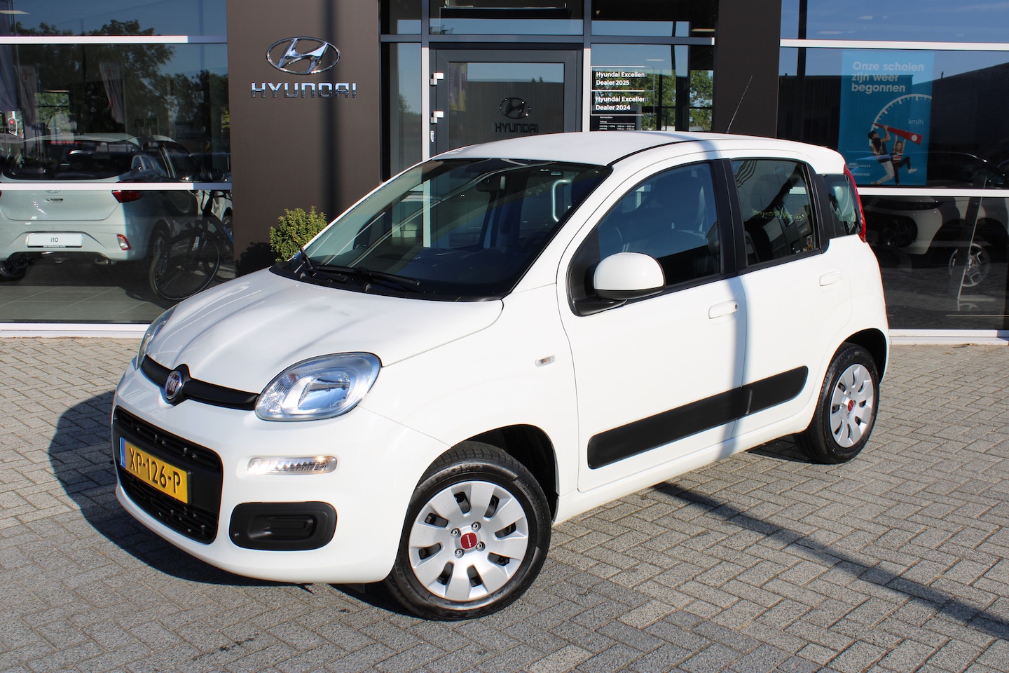Fiat Panda - 0.9 TwinAir Popstar | Handgeschakeld | Airco | USB aansluiting | - AutoWereld.nl