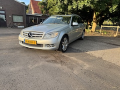 Mercedes-Benz C-klasse Estate - 180 K BlueEFFICIENCY Business Edition Avantgarde