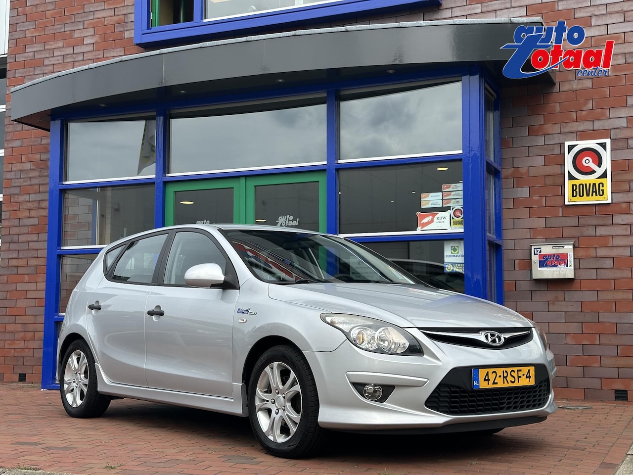 Hyundai i30 - 1.4i i-Drive Cool | Airco | LM-Velgen - AutoWereld.nl