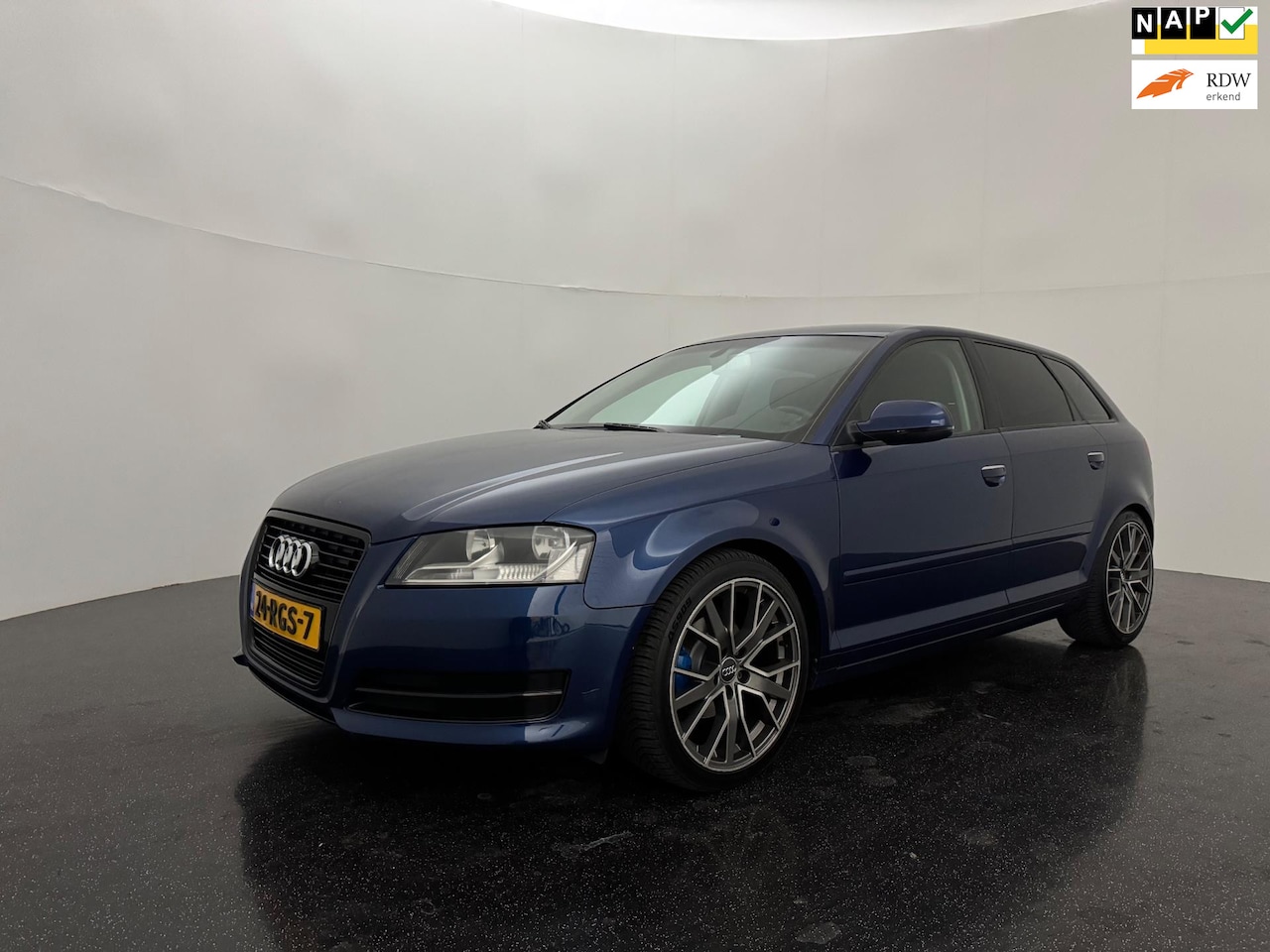 Audi A3 Sportback - 1.2 TFSI Attraction Pro Line Business 1.2 TFSI Attraction Pro Line Business - AutoWereld.nl