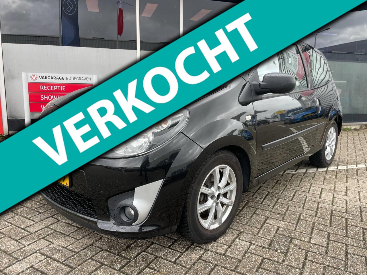 Renault Twingo - 1.2-16V Authentique SPORT - AutoWereld.nl