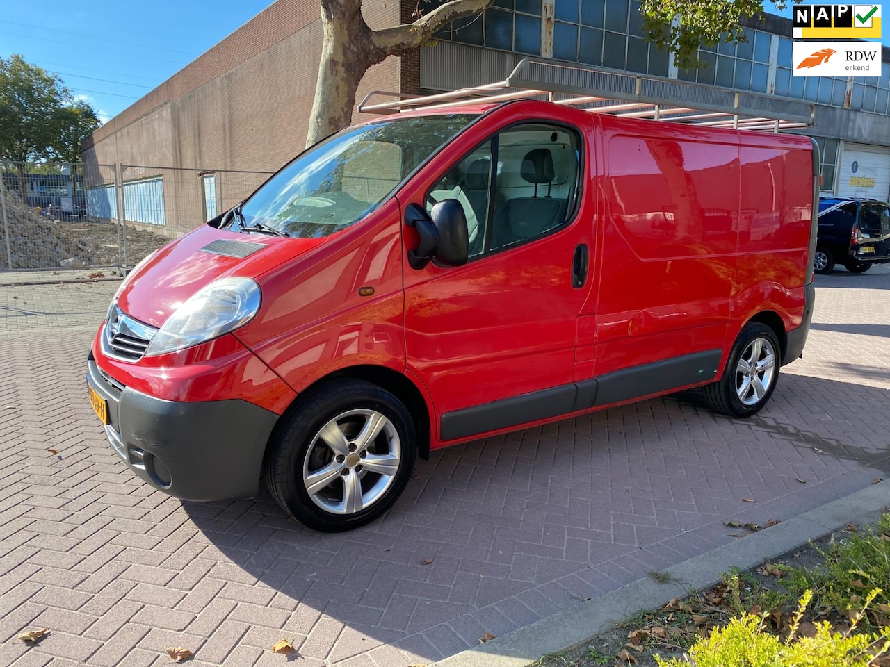 Opel Vivaro - 2.0 CDTI * 2014 * Airco * Euro5 * Navigatie * APK 23-8-2026 * Airbag * Sportvelgen * 3Zits - AutoWereld.nl
