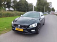 Volvo V60 - 2.4 D6 AWD Plug-In Hybrid R-Design