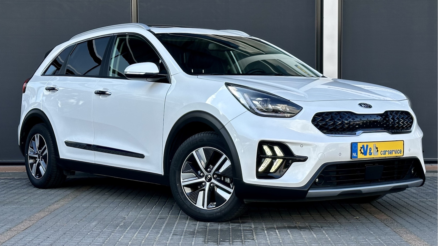 Kia Niro - 1.6 GDi PHEV ExecutiveLine / Stoel/stuur verwr. V&A / Stoel koel. / JBL / Leer - AutoWereld.nl