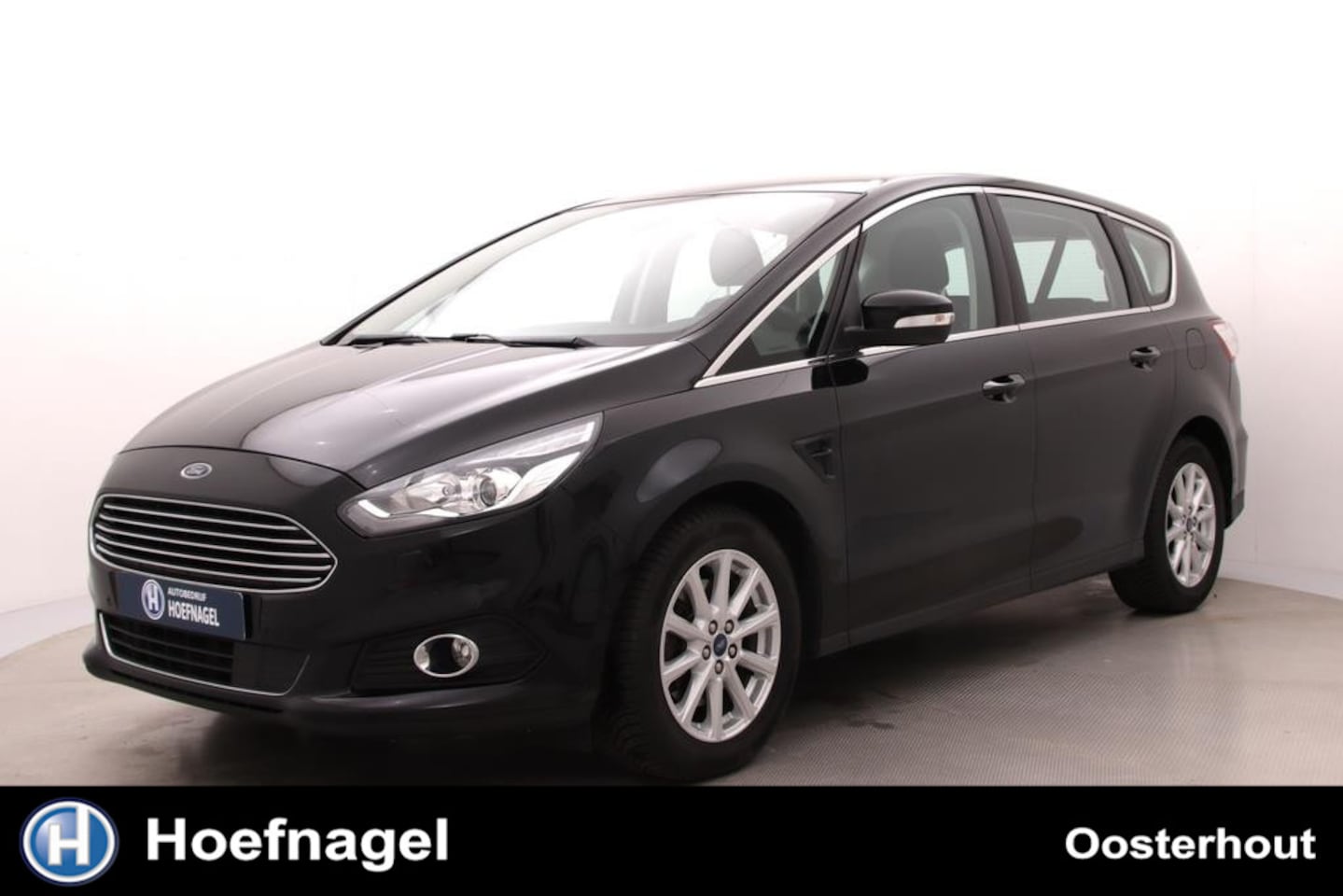 Ford S-Max - 1.5 Titanium | Trekhaak | Parkeersensoren | Stoelverwarming | Lane Assist | Apple CarPlay - AutoWereld.nl