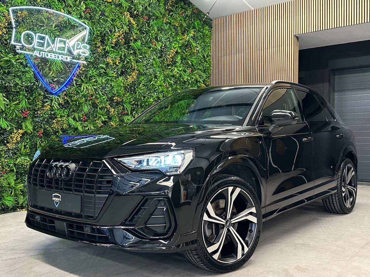 Audi Q3 - 45 TFSI e S edition / S-Line / Adv cruise / PDC - AutoWereld.nl