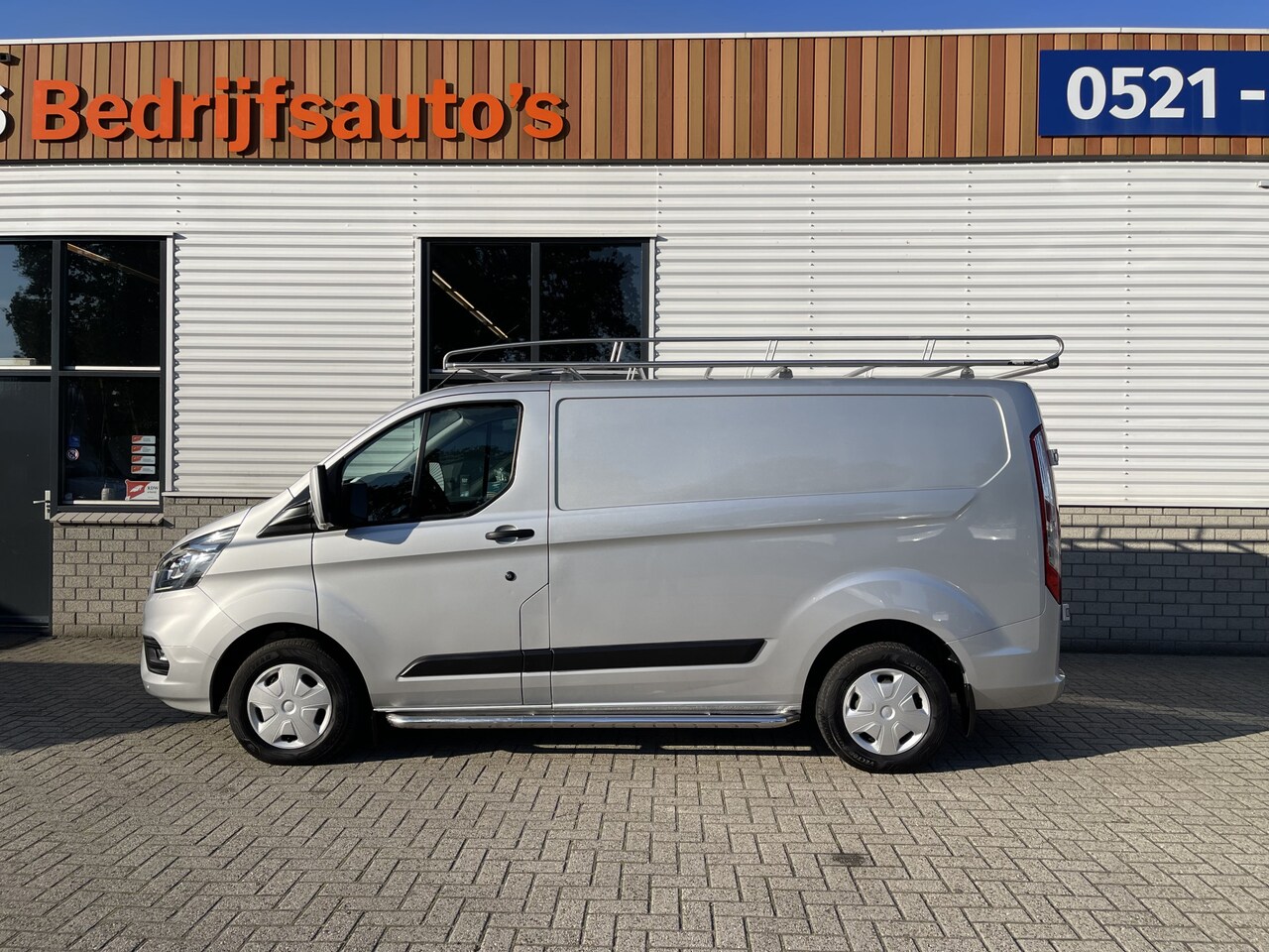 Ford Transit Custom - 280 2.0 TDCI 105pk L1H1 Trend / vaste prijs rijklaar € 14.950 ex btw / lease vanaf € 311 / - AutoWereld.nl