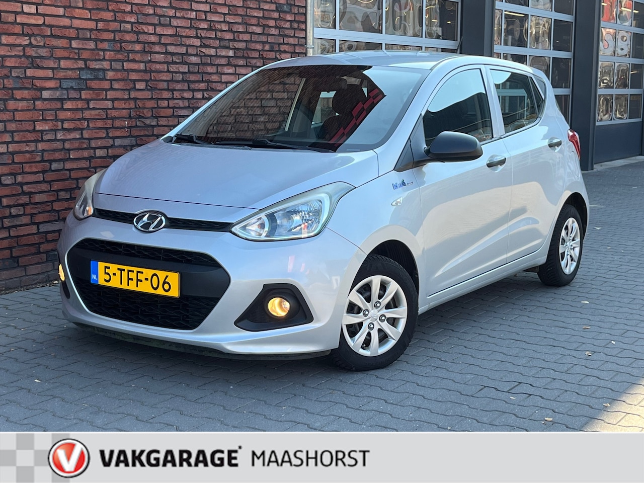 Hyundai i10 - 1.0i i-Motion Clima/Airco - AutoWereld.nl