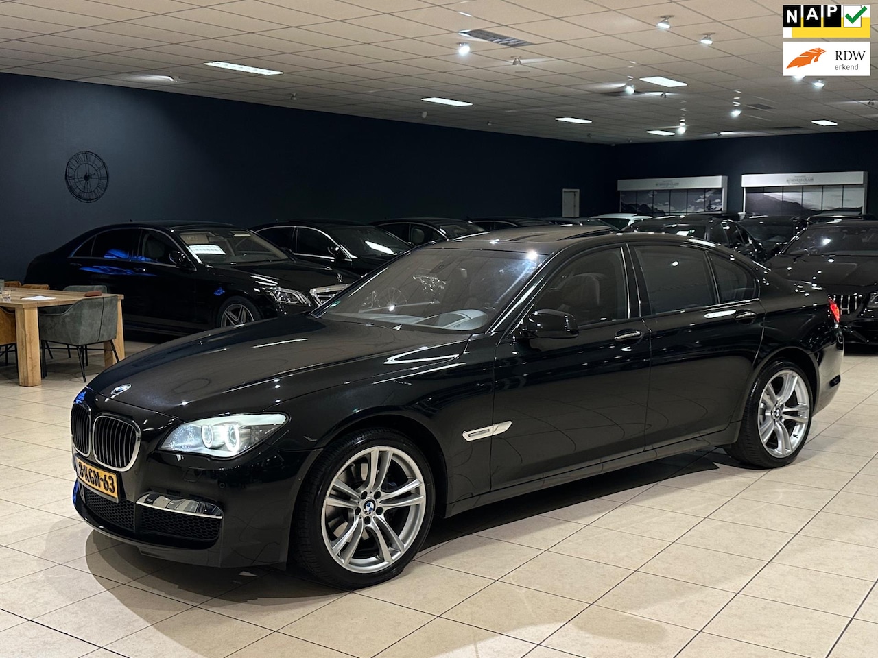 BMW 7-serie - 730d High Exe|M-SPORT|HUD|ACC|Keyless|VOLL - AutoWereld.nl
