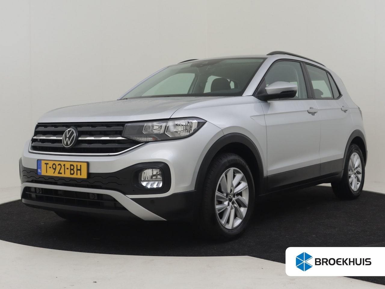 Volkswagen T-Cross - 1.0 TSI Life 96pk | Adaptief cruise control |  Navigatie via app connect | Airco | Parkeer - AutoWereld.nl