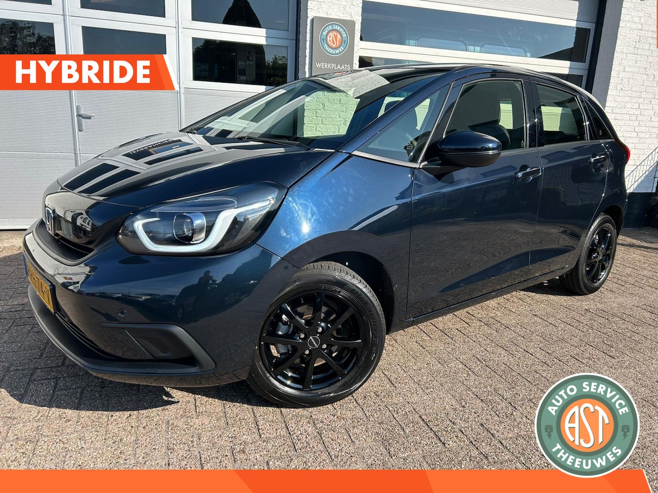 Honda Jazz - 1.5 e:HEV Elegance PDC|LED|CRUISE - AutoWereld.nl