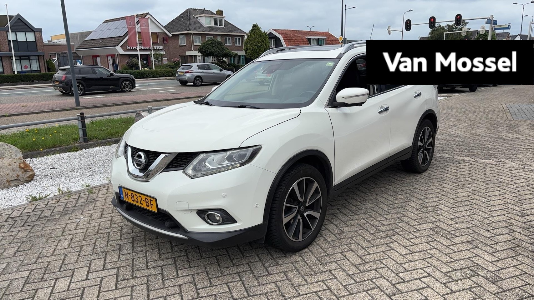 Nissan X-Trail - 1.6 DIG-T Visia 1.6 DIG-T Visia - AutoWereld.nl