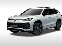 Volkswagen Tayron - R-Line-Edition 1.5 eHybrid 204 pk 6 versn. DSG · Assistance pakket plus · Design pakket ·
