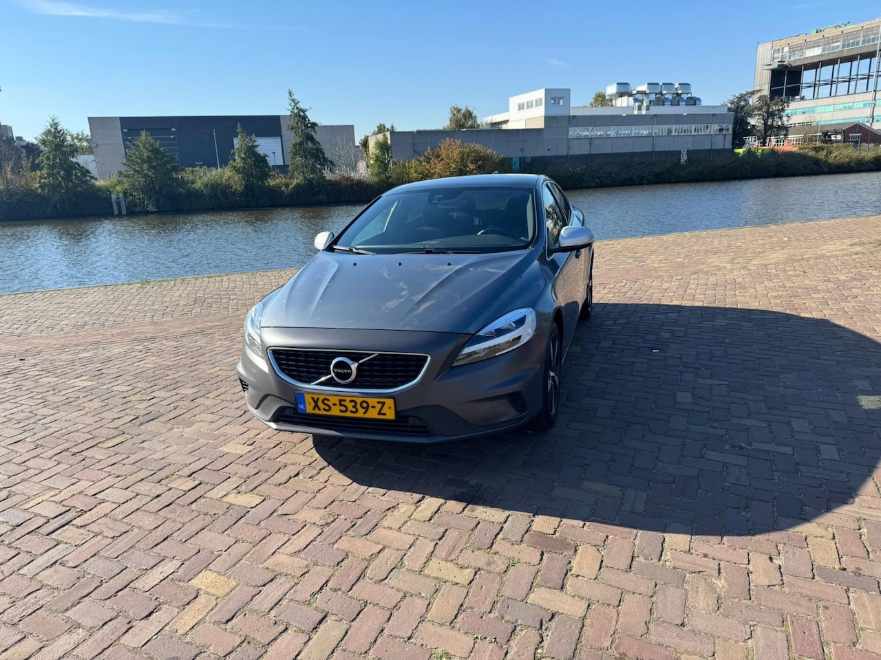 Volvo V40 - 2.0 D3 Polar+ Sport EXPORT!! - AutoWereld.nl