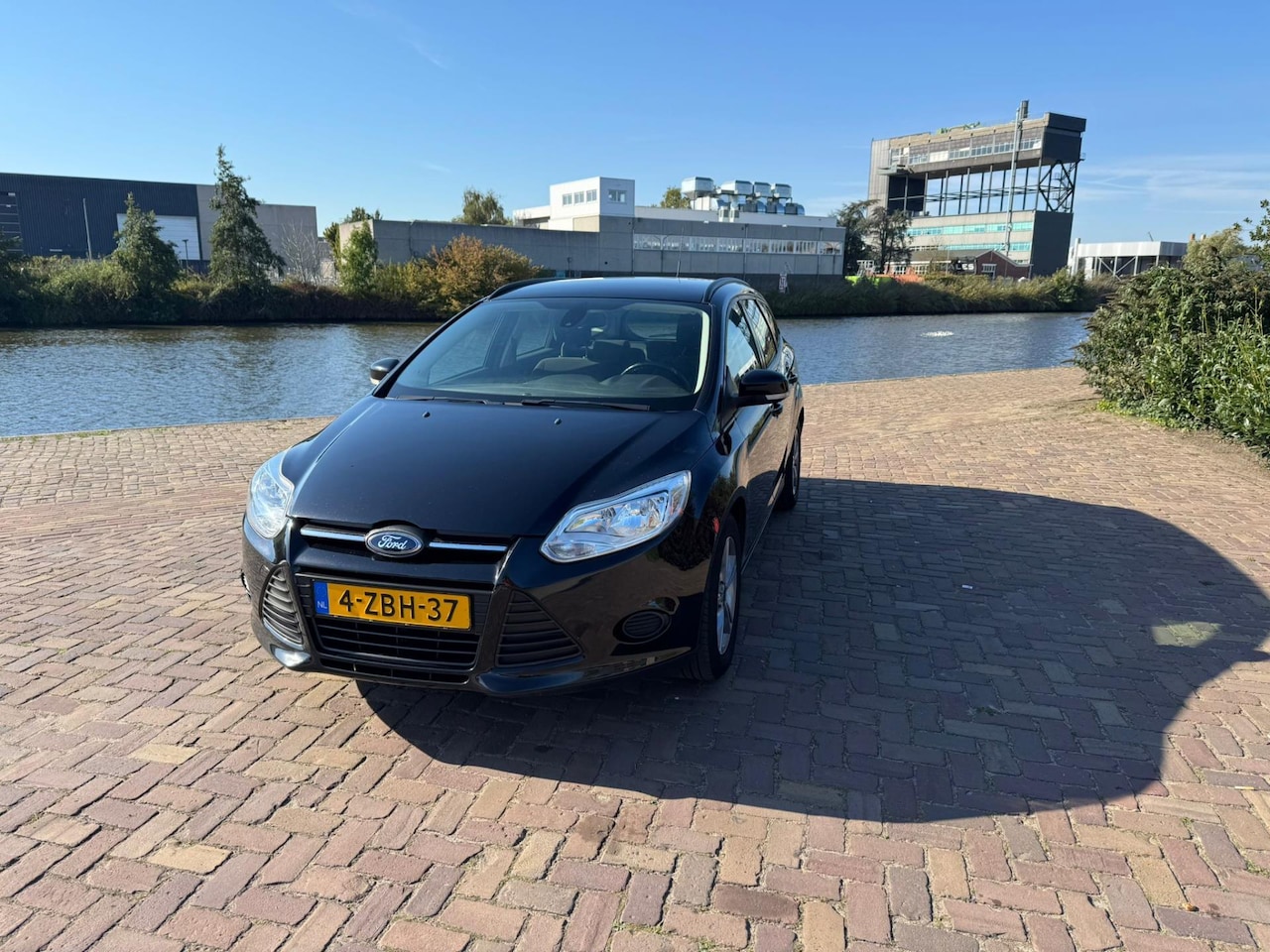 Ford Focus Wagon - 1.0 EcoBoost Edition 1.0 EcoBoost Edition - AutoWereld.nl