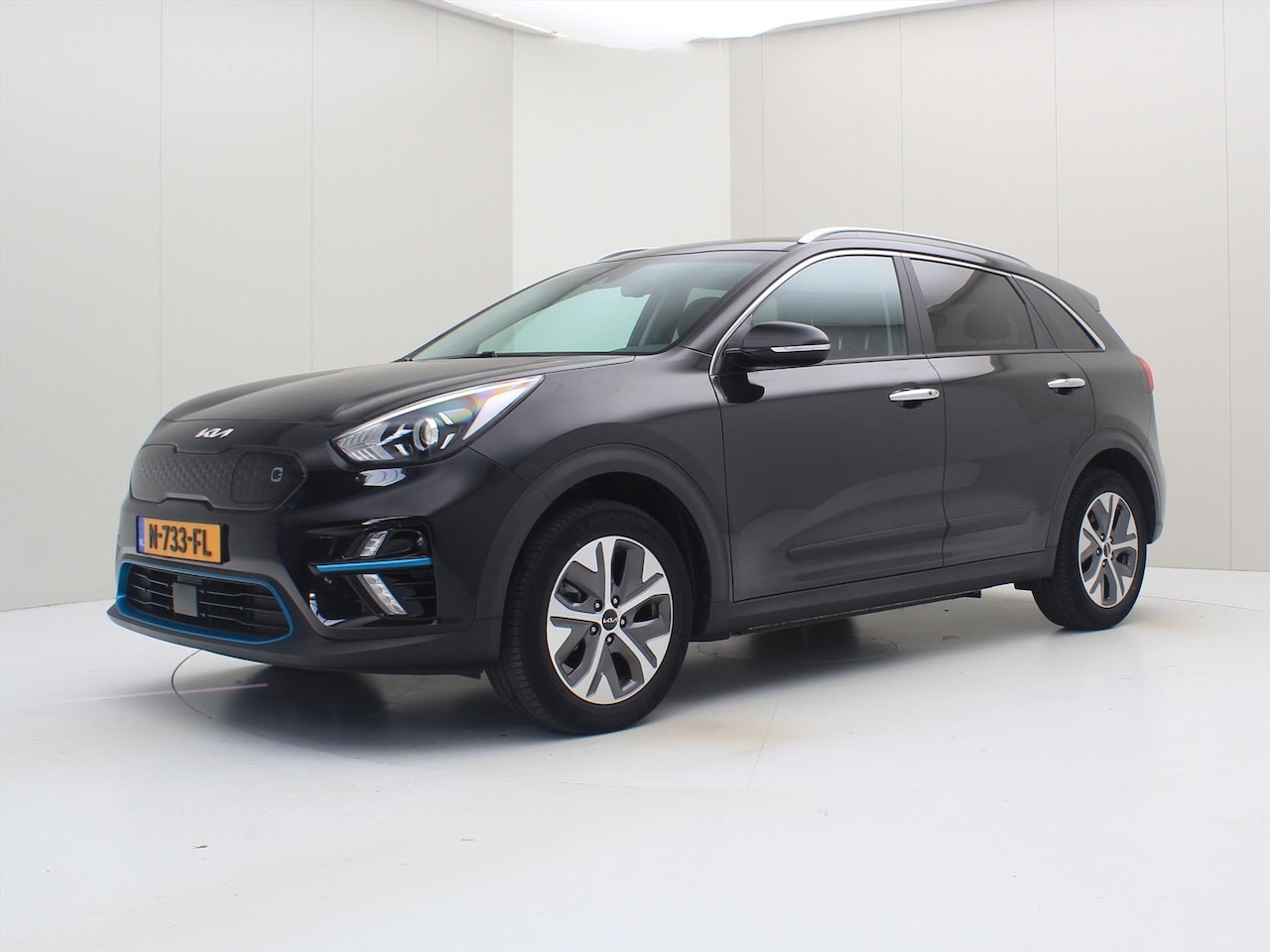 Kia e-Niro - 64kWh Edition 204pk [ ACC+CARPLAY+STOEL/STUURVERWARMING+CAMERA+CLIMATE ] - AutoWereld.nl