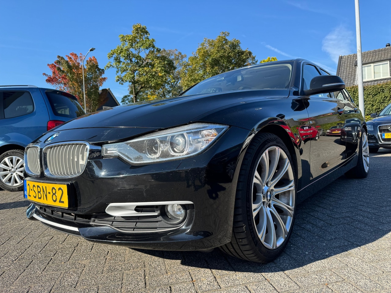 BMW 3-serie Touring - 316i Executive Sport Aut,Apk 21/6/26,Clima,Nap - AutoWereld.nl