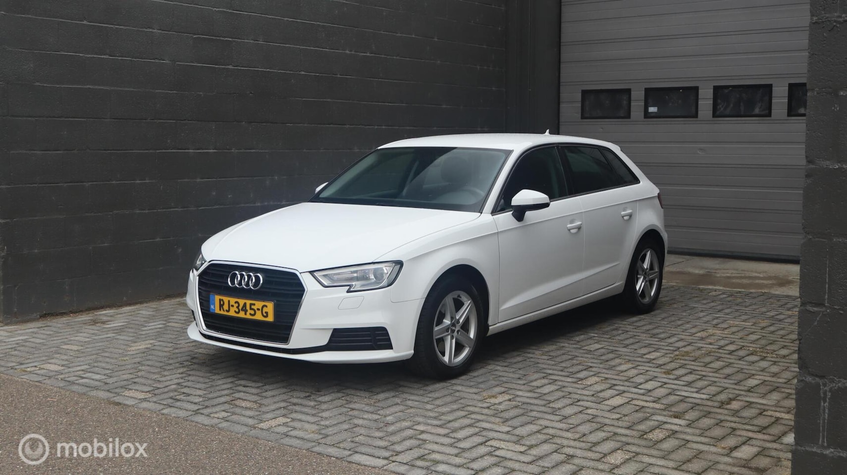 Audi A3 Sportback - 1.0 TFSI | All-season | Trekhaak | Xenon | Navi | - AutoWereld.nl