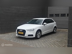 Audi A3 Sportback - 1.0 TFSI | All-season | Trekhaak | Xenon | Navi |