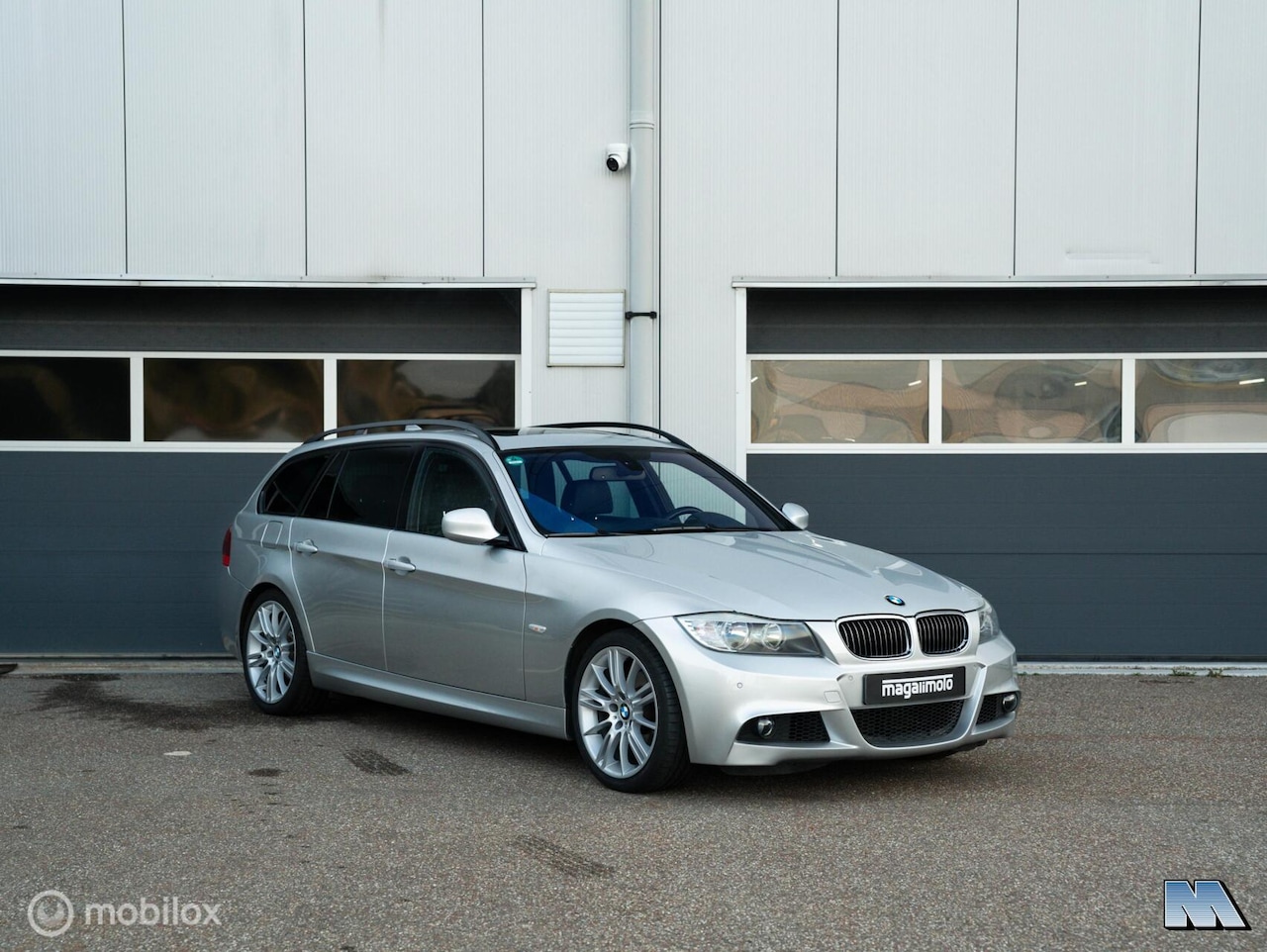 BMW 3-serie Touring - 325i High Executive 325i High Executive - AutoWereld.nl