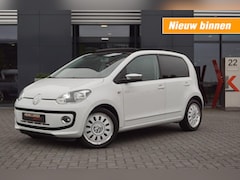 Volkswagen Up! - High Up White 75pk / Panodak / Leer / PDC / Navi / Airconditioning