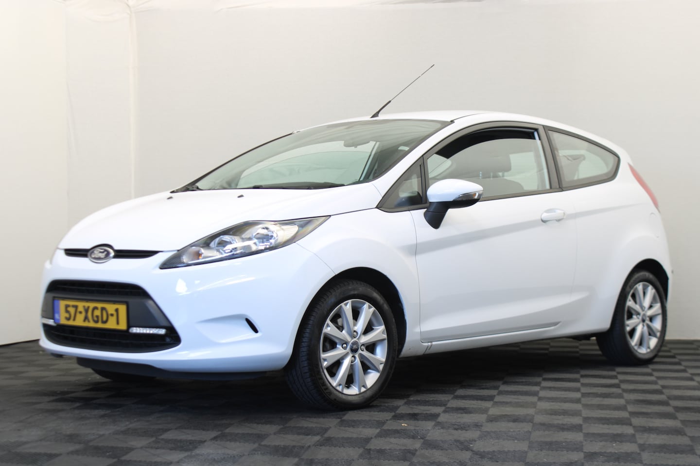 Ford Fiesta - 1.25 Limited 1.25 Limited - AutoWereld.nl