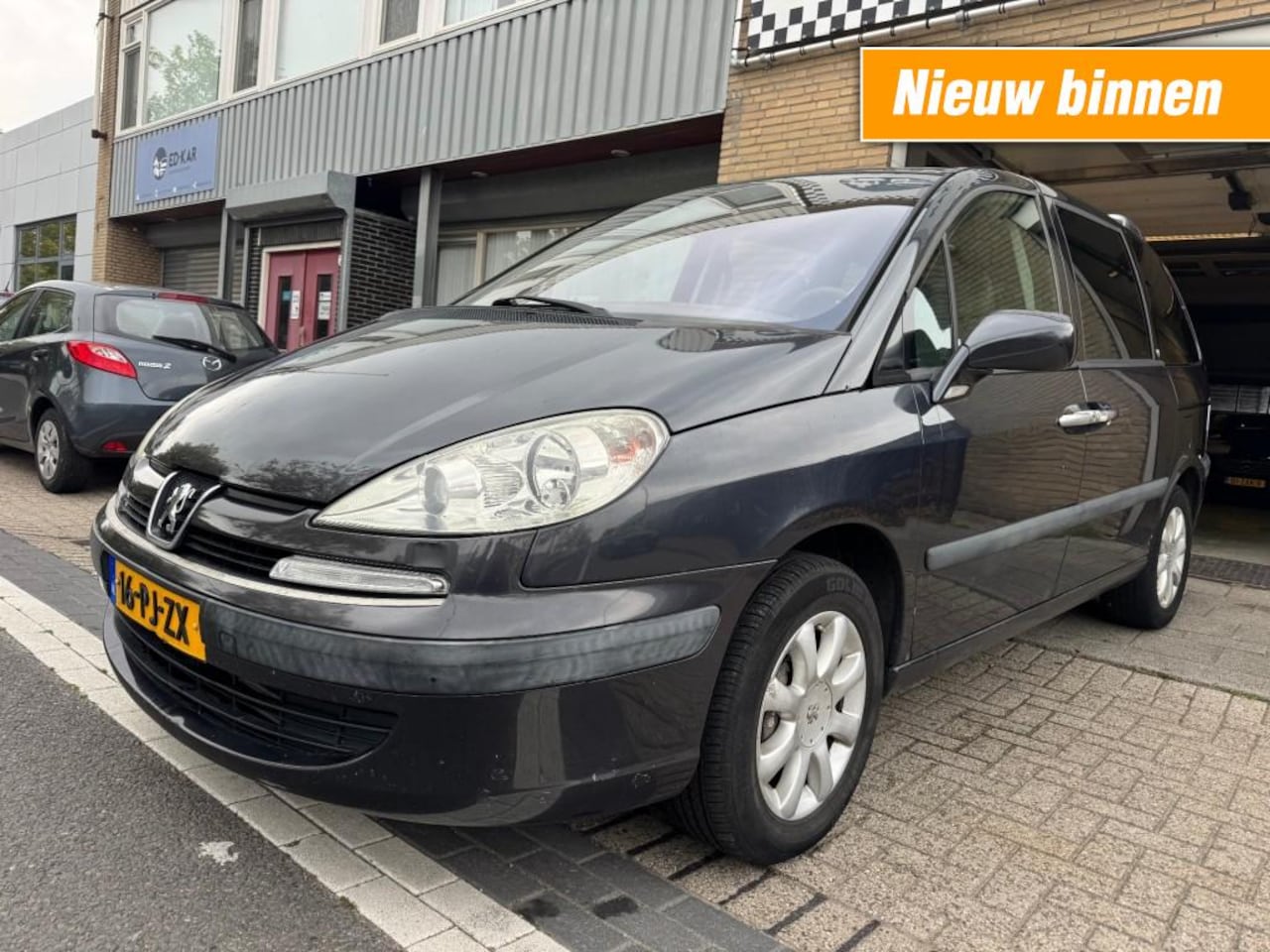 Peugeot 807 - 3.0 ST Premium 7 pers LEER CLIMA ODC LMV RIJDT GOED NAP APK 6-2026 - AutoWereld.nl