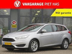 Ford Focus Wagon - 1.0 Trend | Airco | Navigatie | Parkeersensoren | Incl. Garantie | Trekhaak | LED Dagrijve