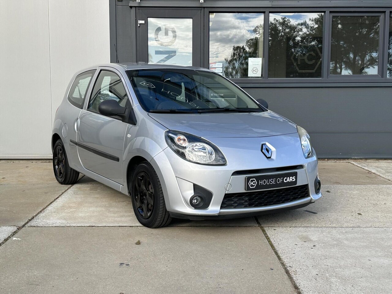 Renault Twingo - 1.2 16V Authentique Black Airco NAP - AutoWereld.nl