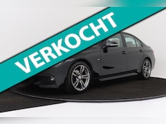 BMW 3-serie - 318i High Executive | M-Sport | Schuif-/Kanteldak | Org NL | Dealer Ond. | Leer |