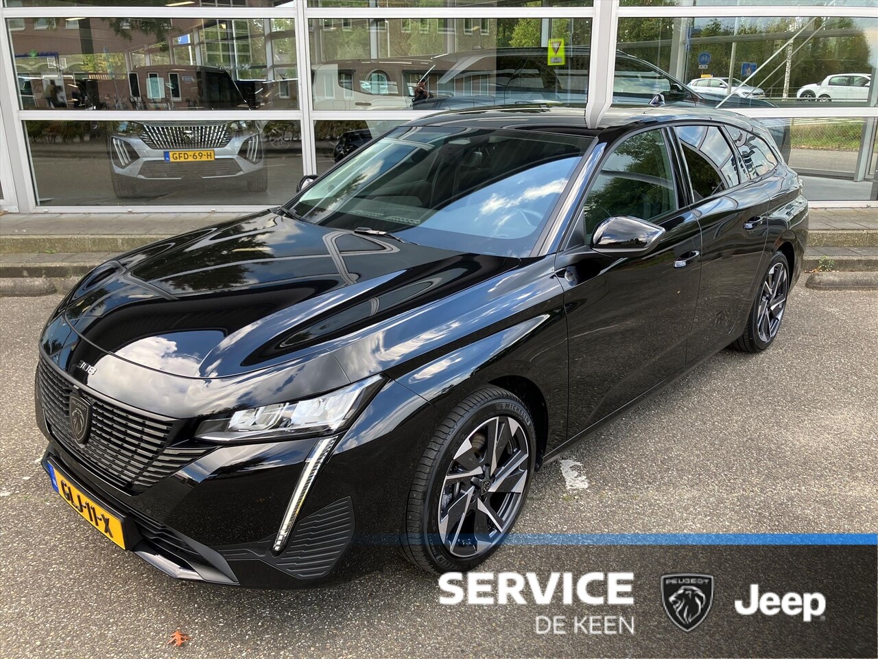 Peugeot 308 SW - 1.2 Hybrid 136pk e-DCS6 Allure I NL AUTO I AGR-stoel - AutoWereld.nl