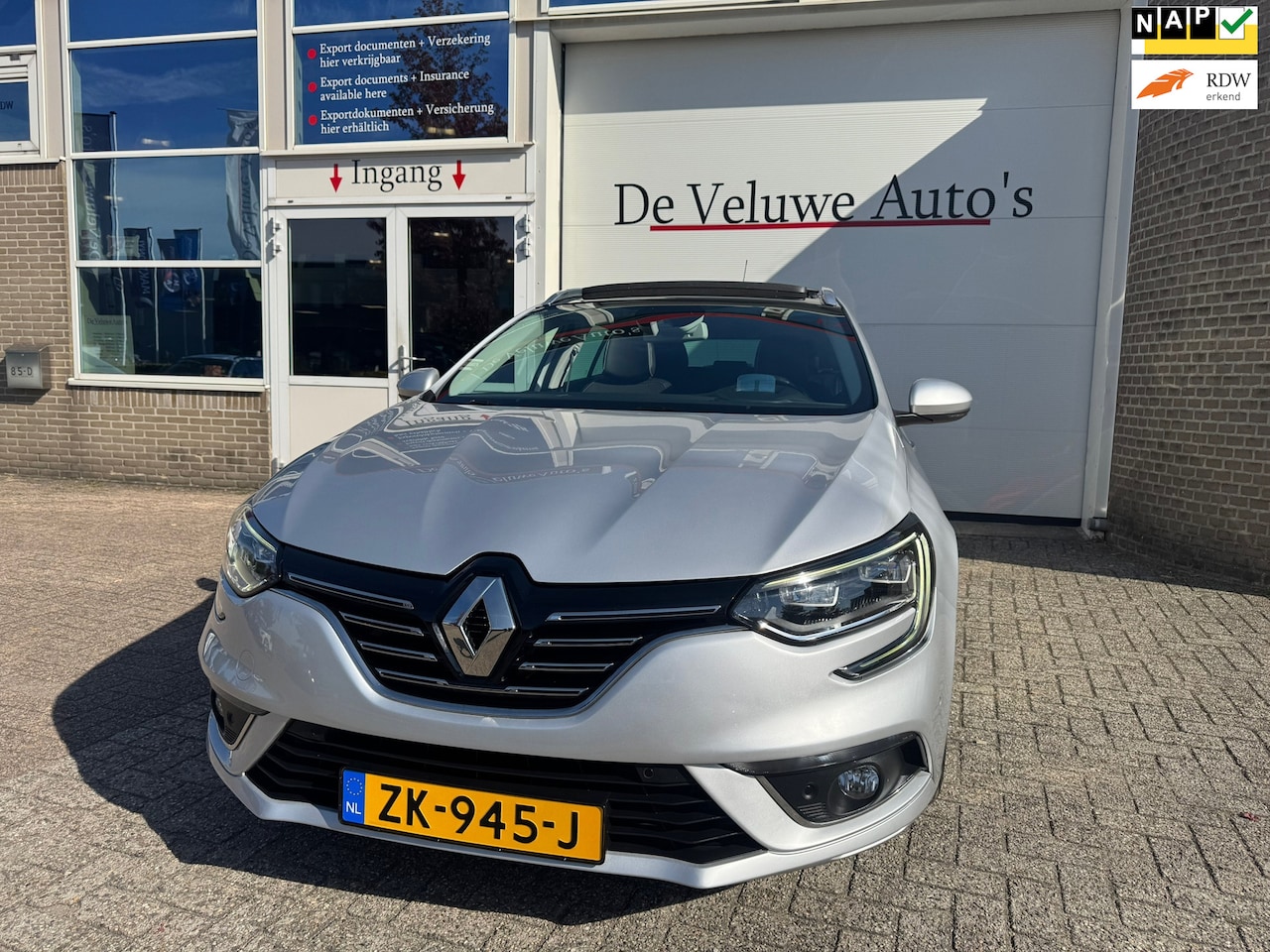 Renault Mégane Estate - 1.3 TCe Bose|Head-Up|Carplay|Schuifdak - AutoWereld.nl