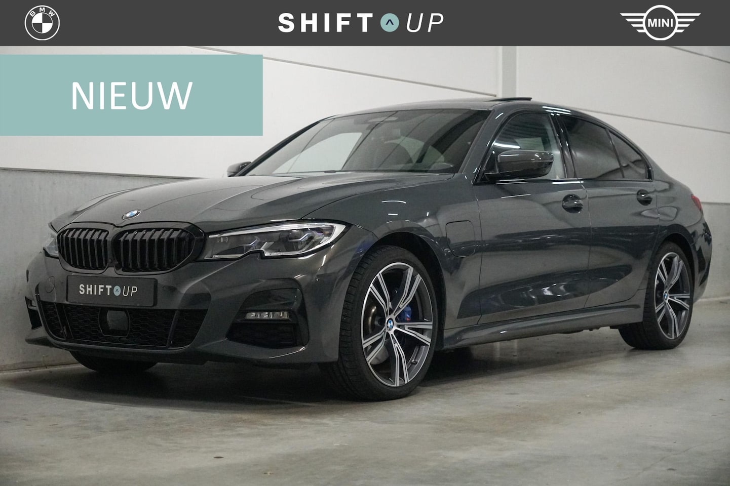 BMW 3-serie - 330e xDrive M-Sport | Schuifdak | Harman Kardon | CoPilot | Head Up - AutoWereld.nl