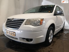 Chrysler Town and Country - 3.8 V6 SCHADEAUTO
