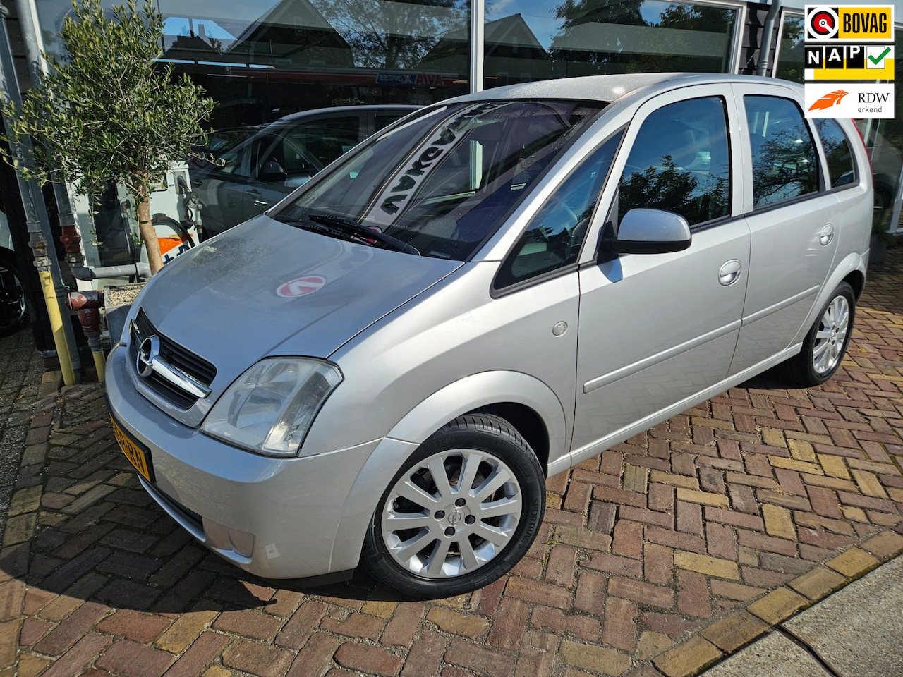 Opel Meriva - 1.6-16V Enjoy Automaat,trekhaak - AutoWereld.nl
