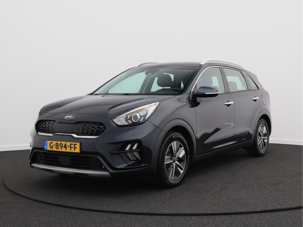 Kia Niro - 1.6 GDi Hybrid DynamicLine/ lage km/ trekhaak! - AutoWereld.nl